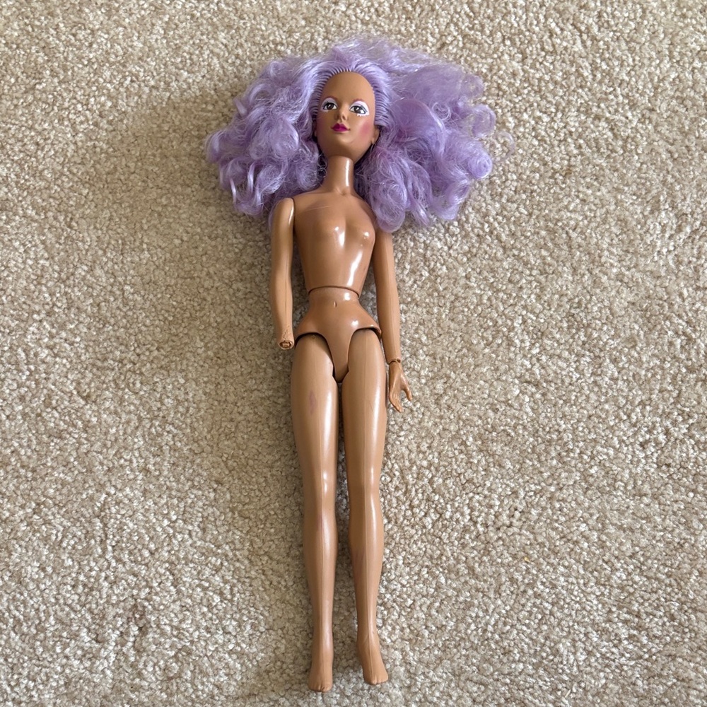 JEM and the Holograms Shana doll